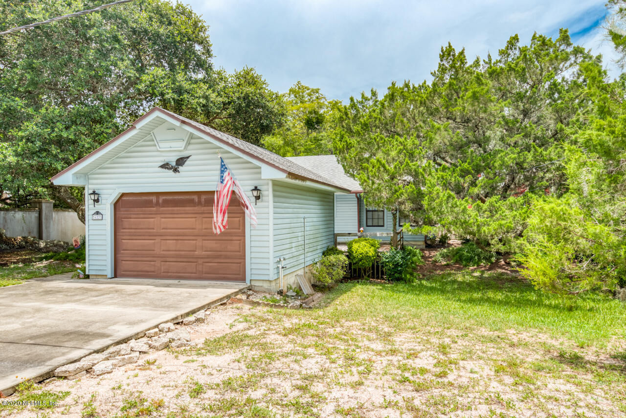 Property Photo:  622 Old Beach Road  FL 32080 