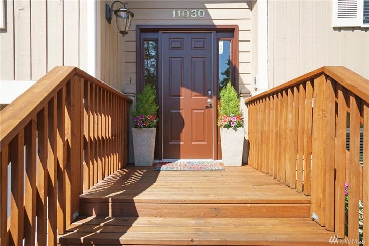 Property Photo:  11030  32nd Drive SE  WA 98208 