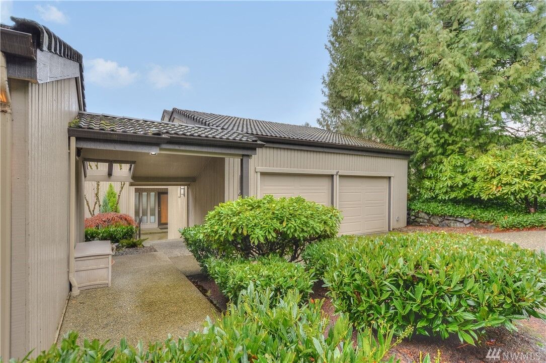 Property Photo:  4517 102nd Lane NE  WA 98033 