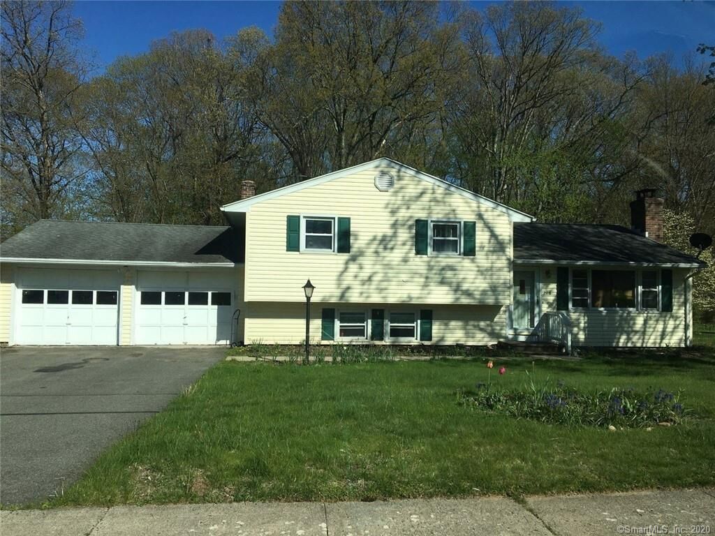 Property Photo: 286 Spruce Street CT 06410