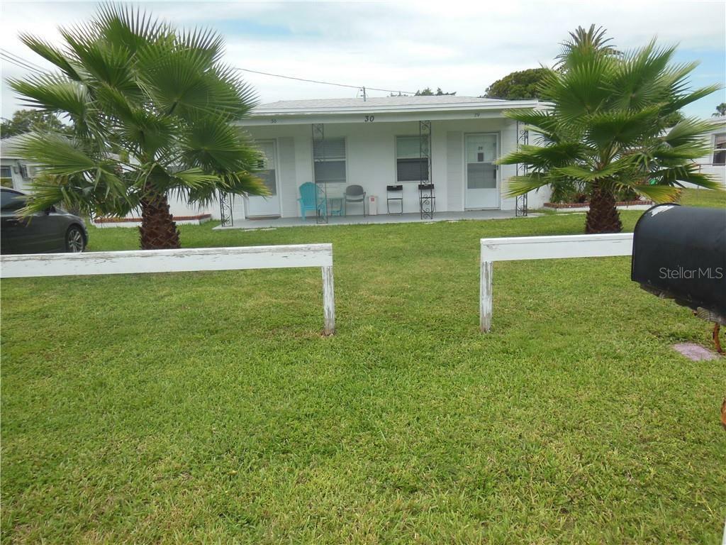 Property Photo:  30 Lynn Way  FL 33708 