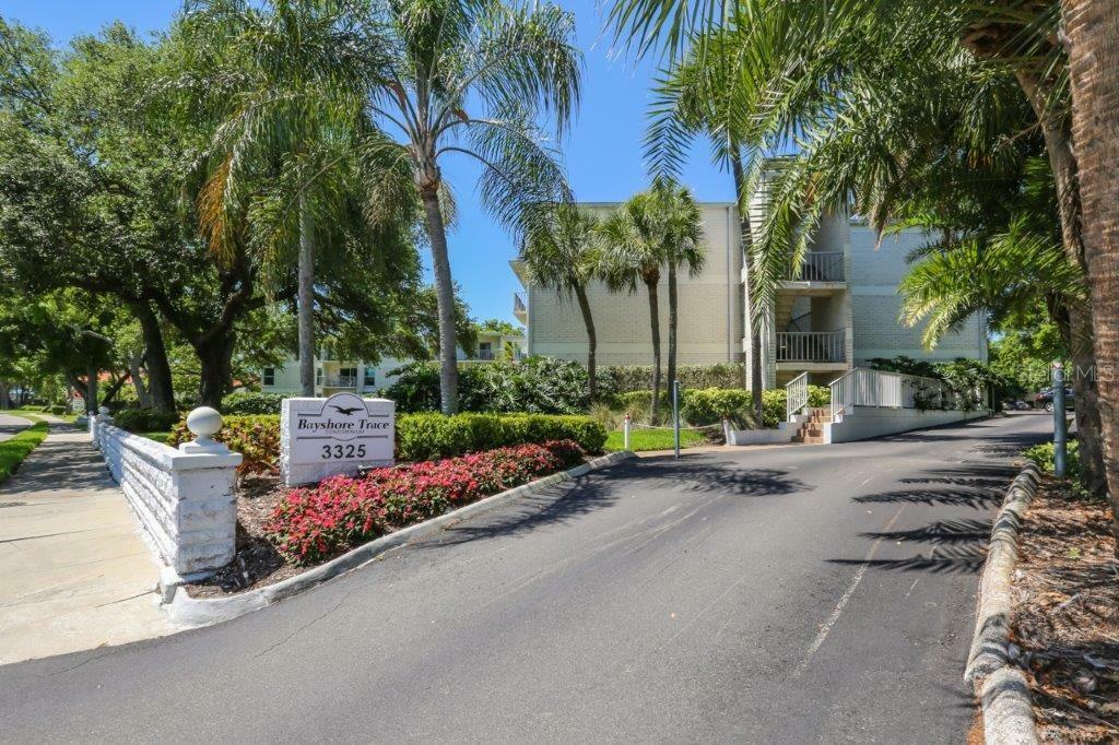 Property Photo:  3325 Bayshore Boulevard B24  FL 33629 