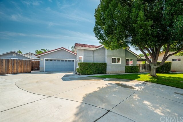 Property Photo:  550 Stockholm Court  CA 92545 