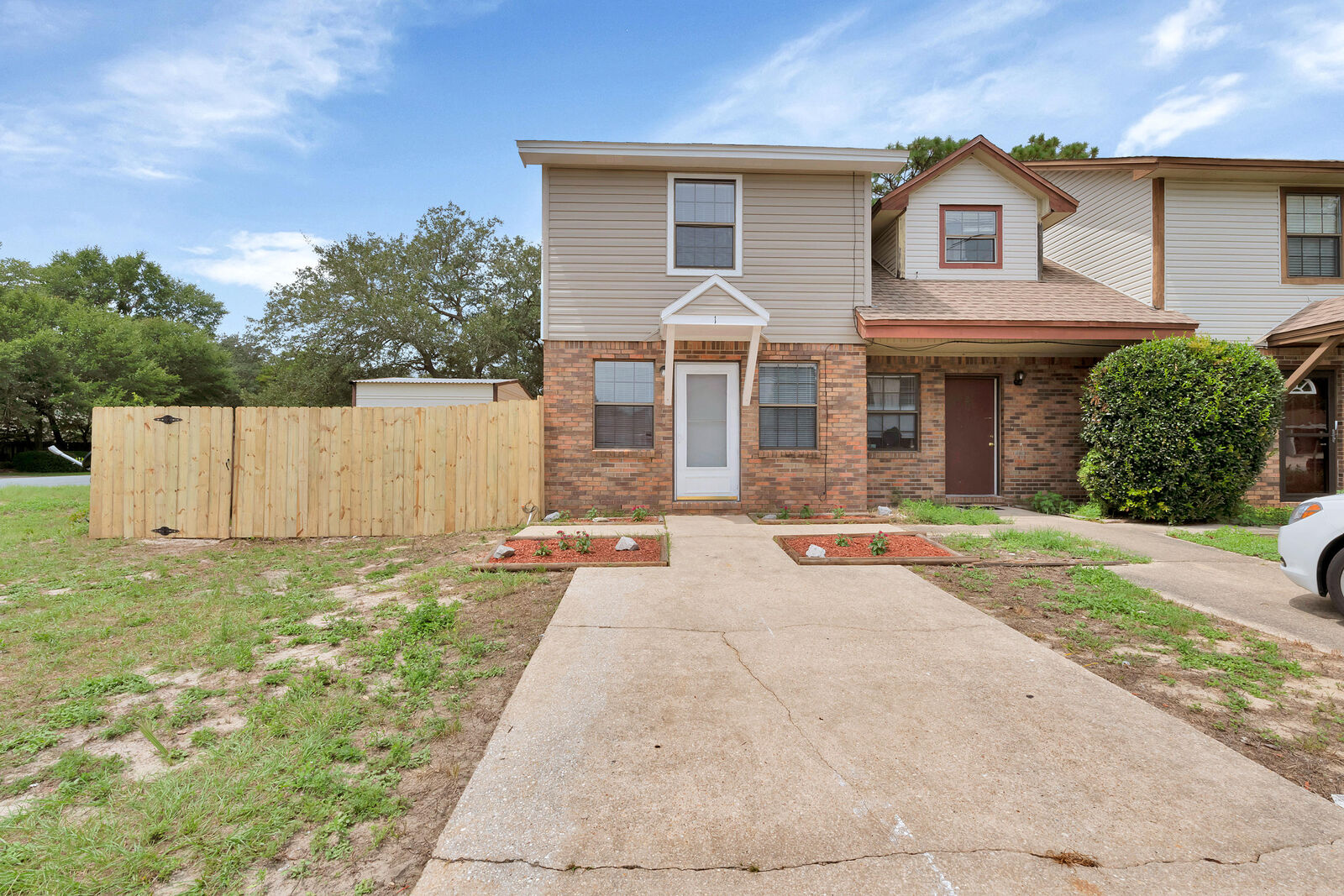 Property Photo:  27 9th Street Unit 1  FL 32579 