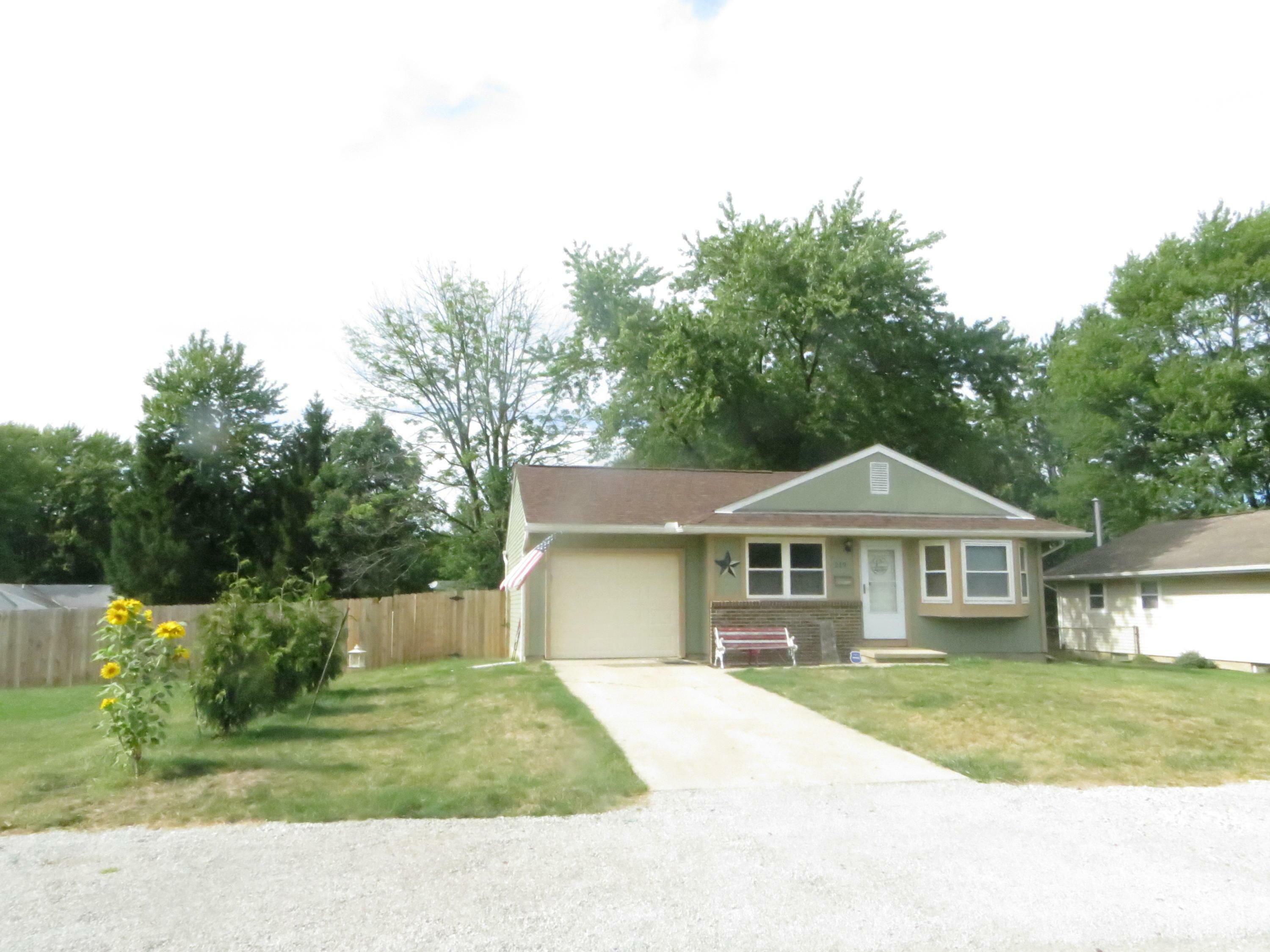 Property Photo:  219 E 1st Street  OH 43140 