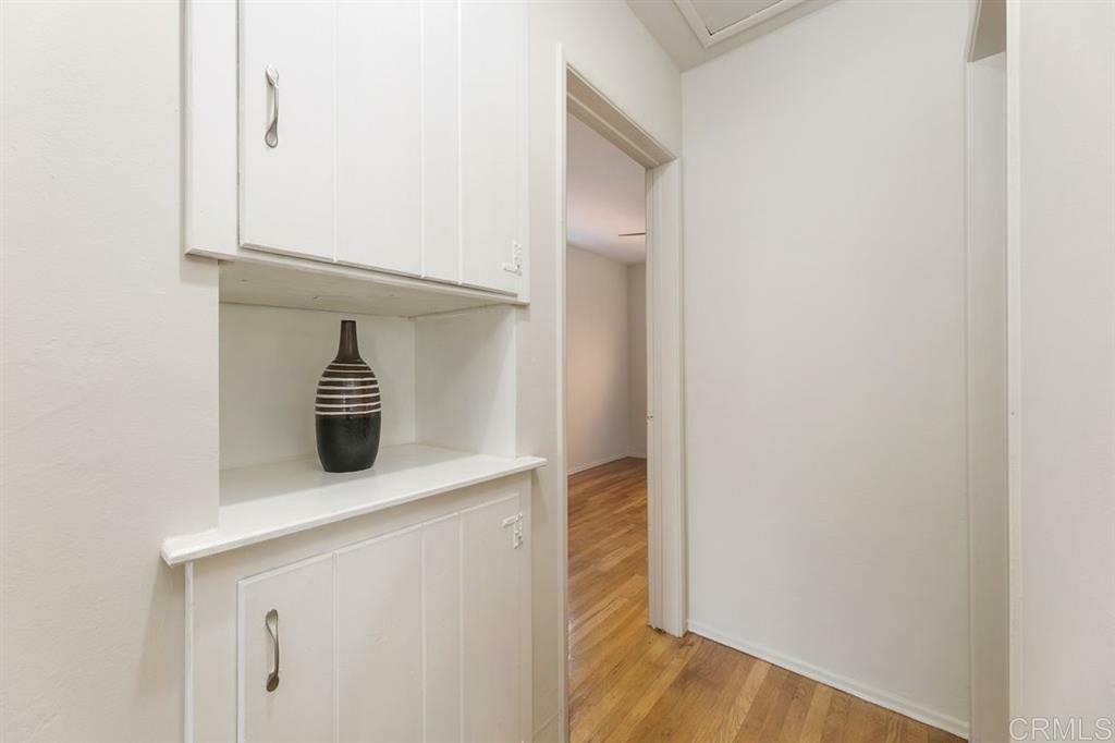 Property Photo: 829-31 E 5th Ave CA 92025