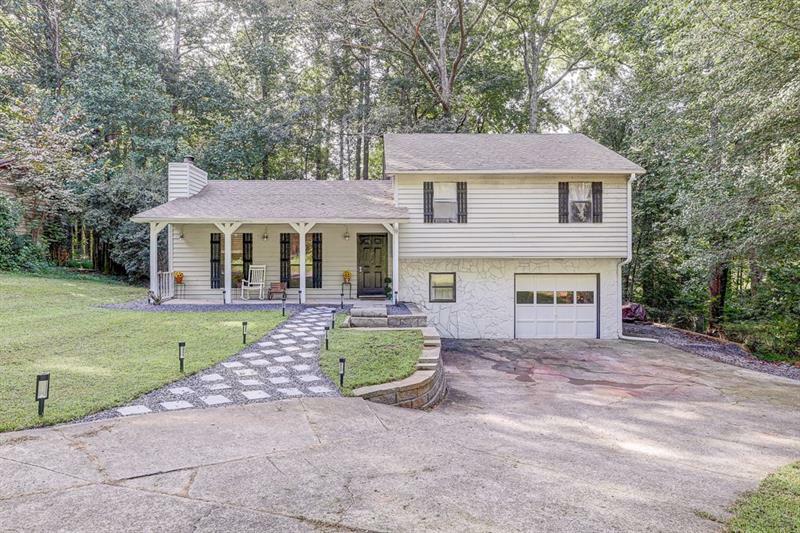 Property Photo:  3575 Creek Mill Drive NW  GA 30152 