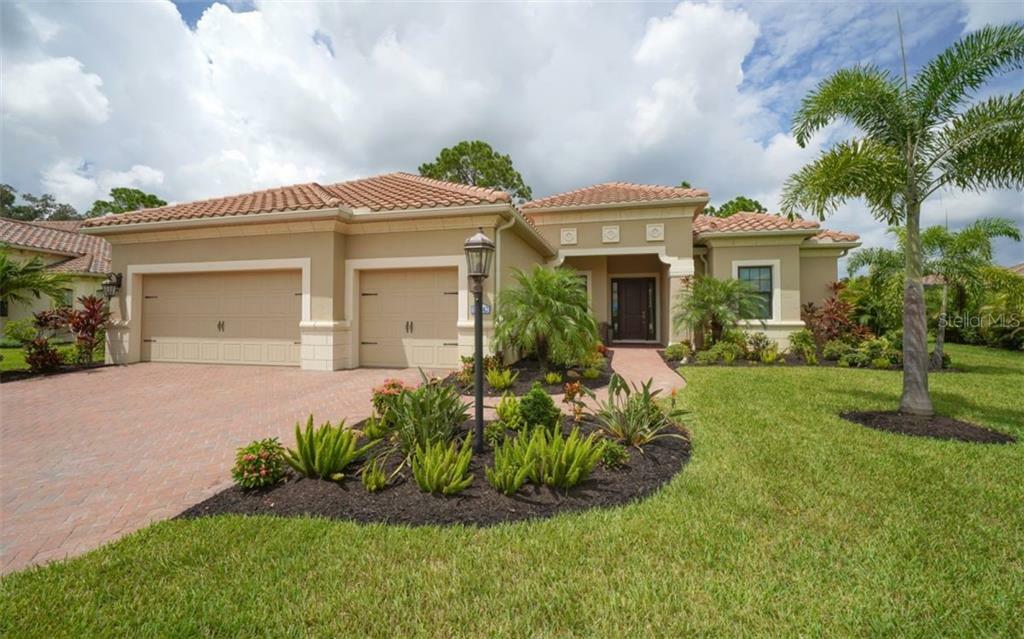 Property Photo: 12642 Dunedin Street FL 34293