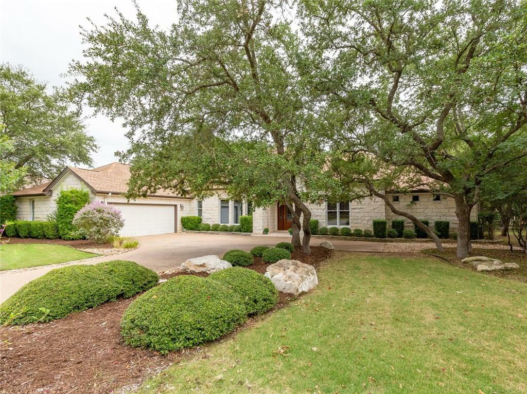 Property Photo: 17 Meadows End TX 78628