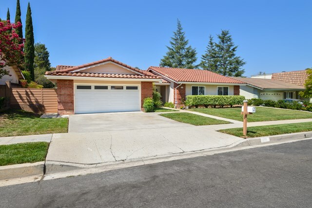 Property Photo:  219 Castilian Avenue  CA 91320 