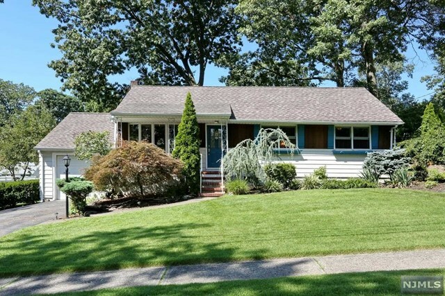 Property Photo:  364 Hickory Street  NJ 07676 