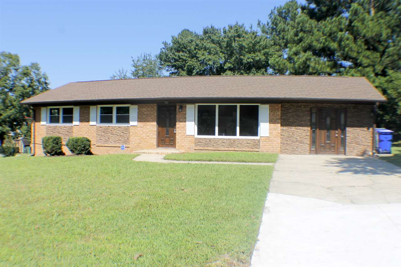 Property Photo:  701 Chandler Road  NC 27703 