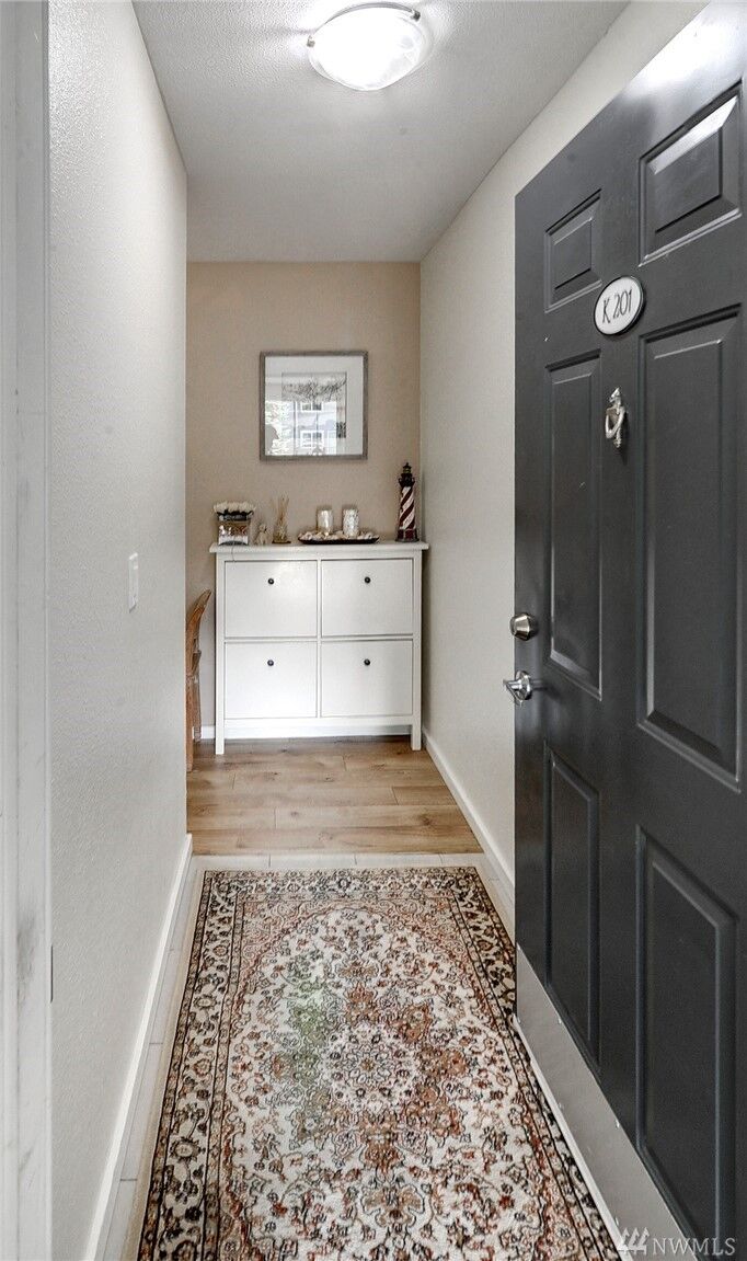 Property Photo: 15415 35th Avenue W K201 WA 98087