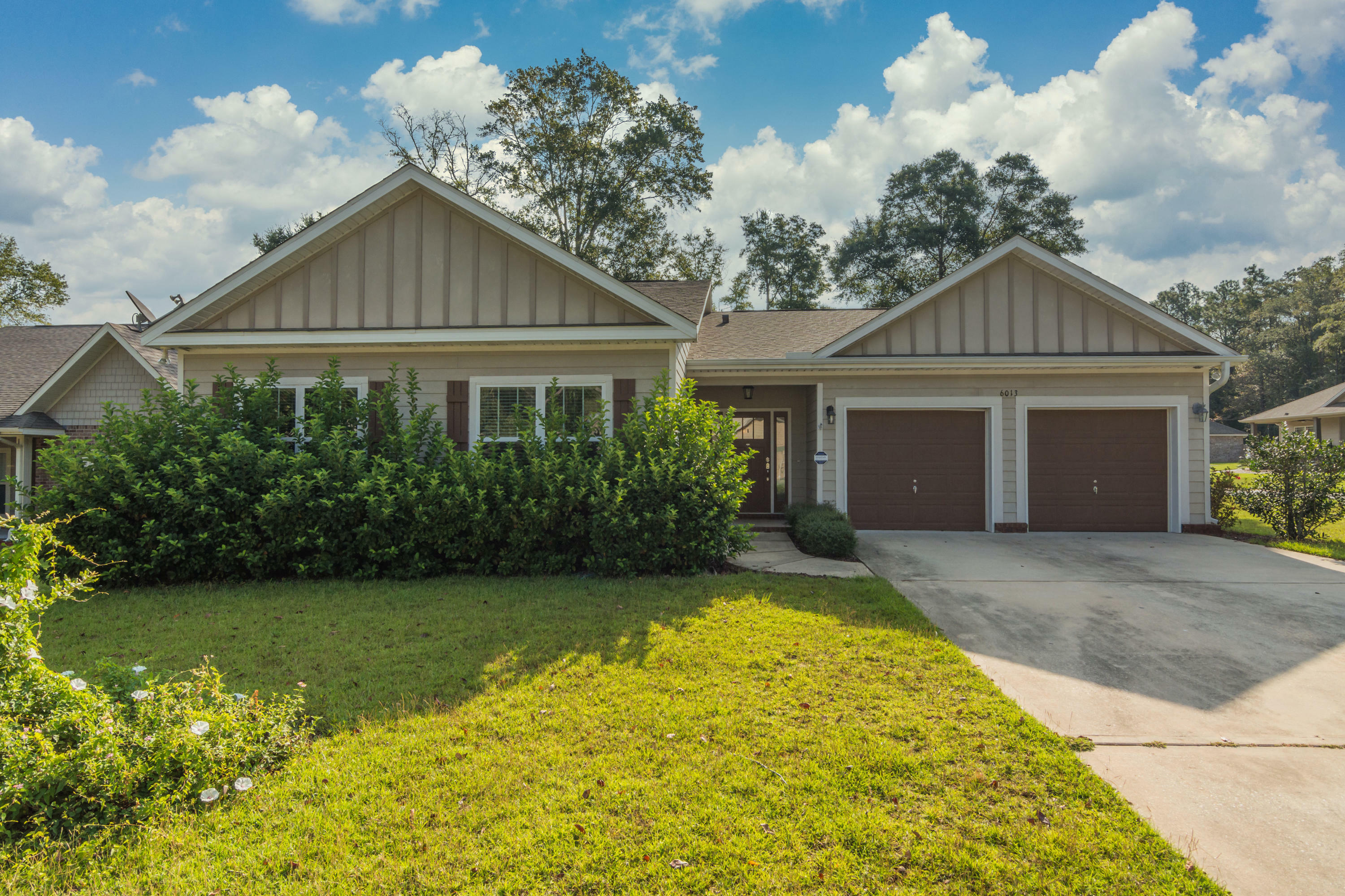 Property Photo:  6013 Trestle Street  FL 32536 