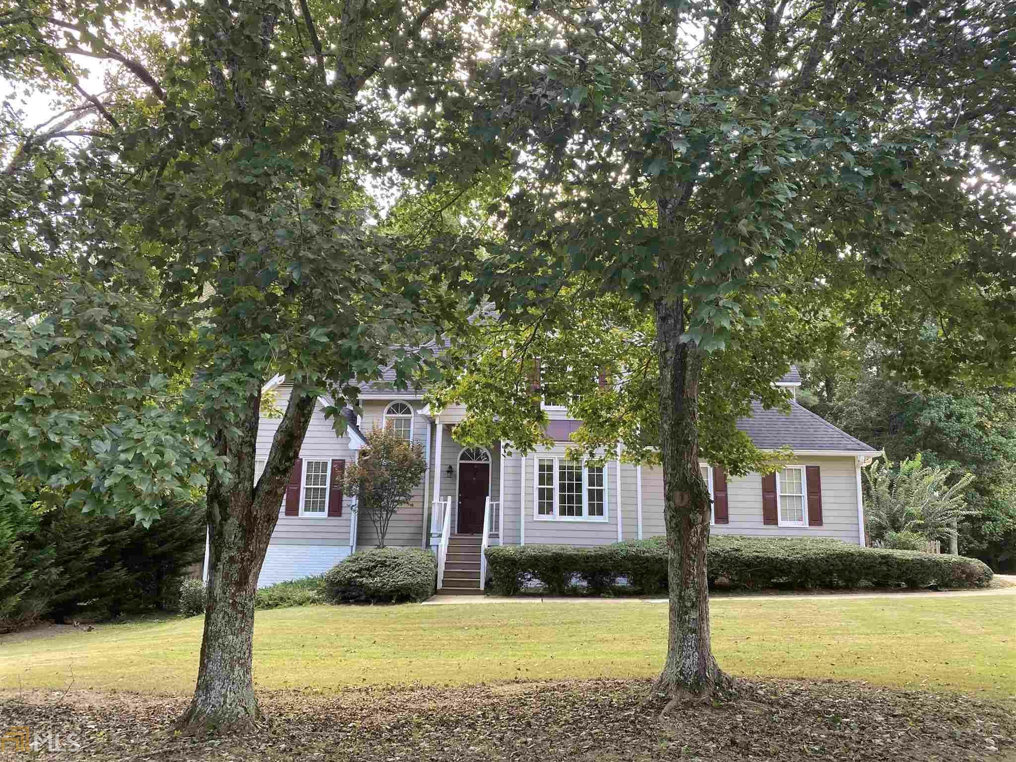 Property Photo: 177 Willington Way GA 30265