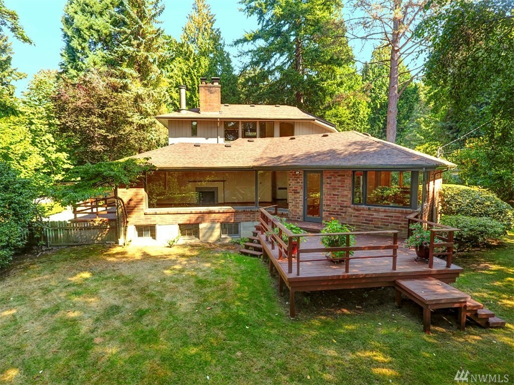 Property Photo:  7108 NE 135th St  WA 98034 