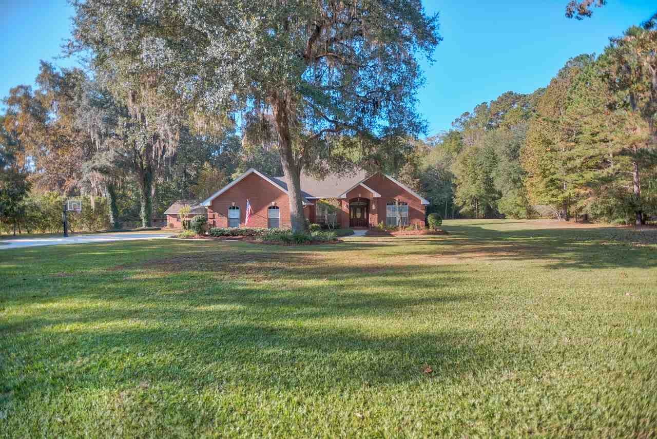 Property Photo: 7437 Creekridge Cir FL 32309