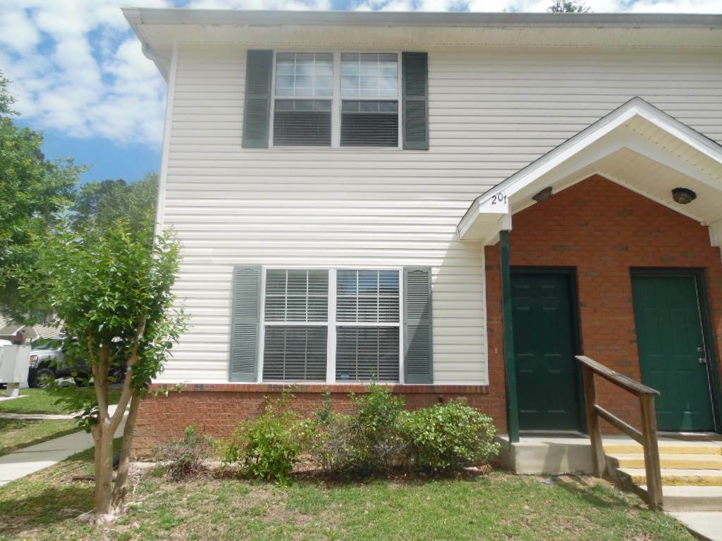 Property Photo:  2403 Hartsfield Road 201  FL 32303 