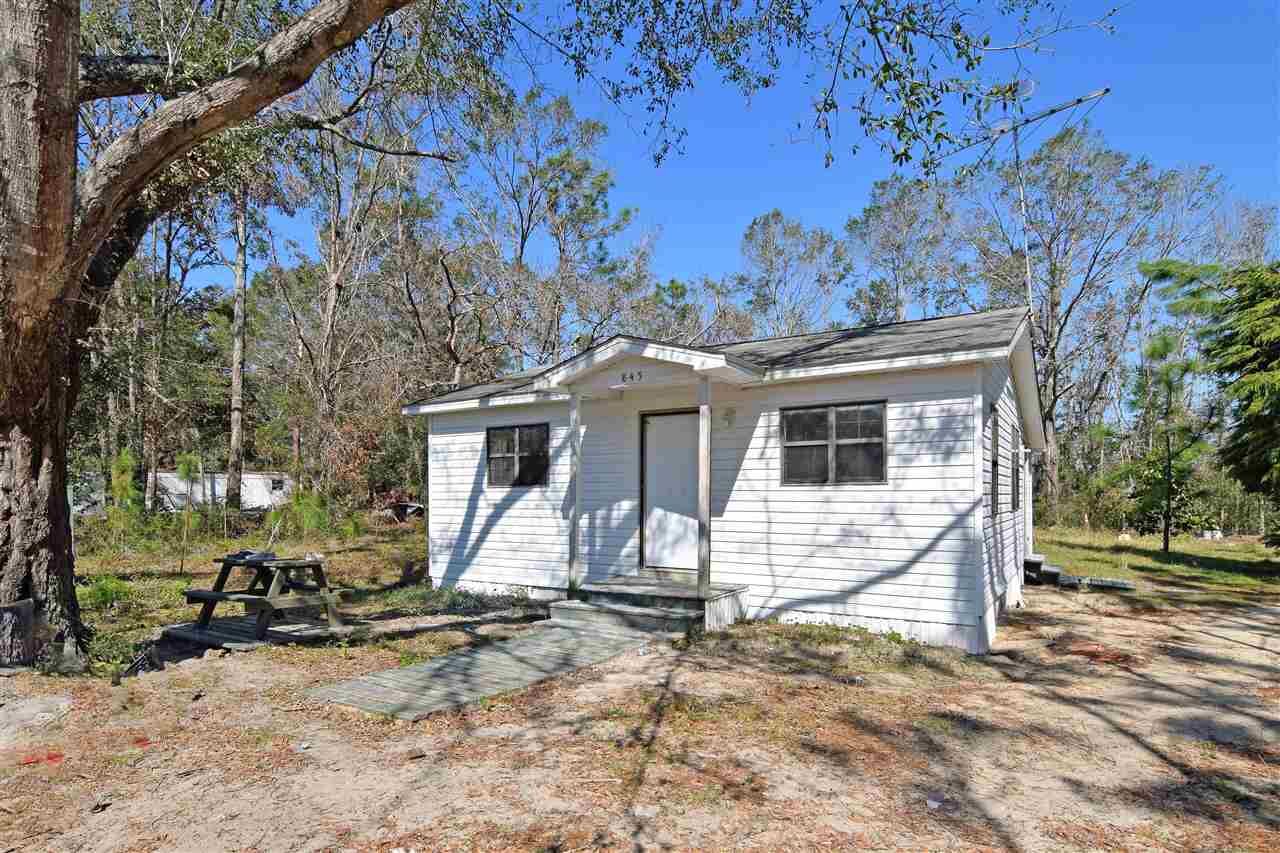 Property Photo: 845 Old Federal Road FL 32351