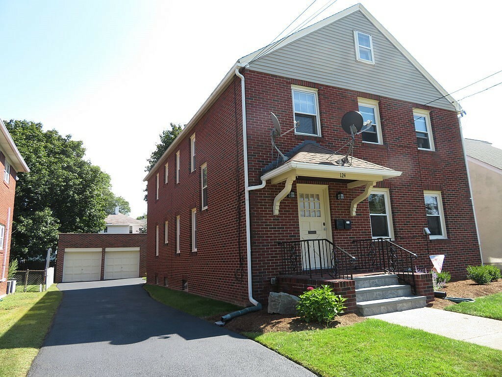 Property Photo:  124 West End Ave.  NY 13905 