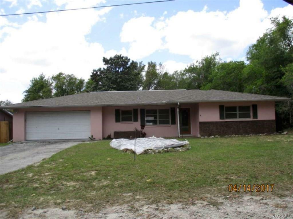 Property Photo:  3020 E Scofield Street  FL 34453 