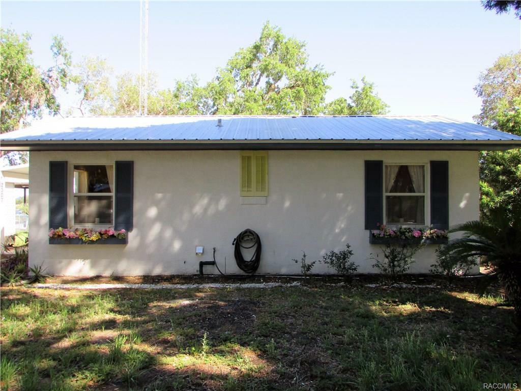 Property Photo:  2307 S Waterman Drive  FL 34429 