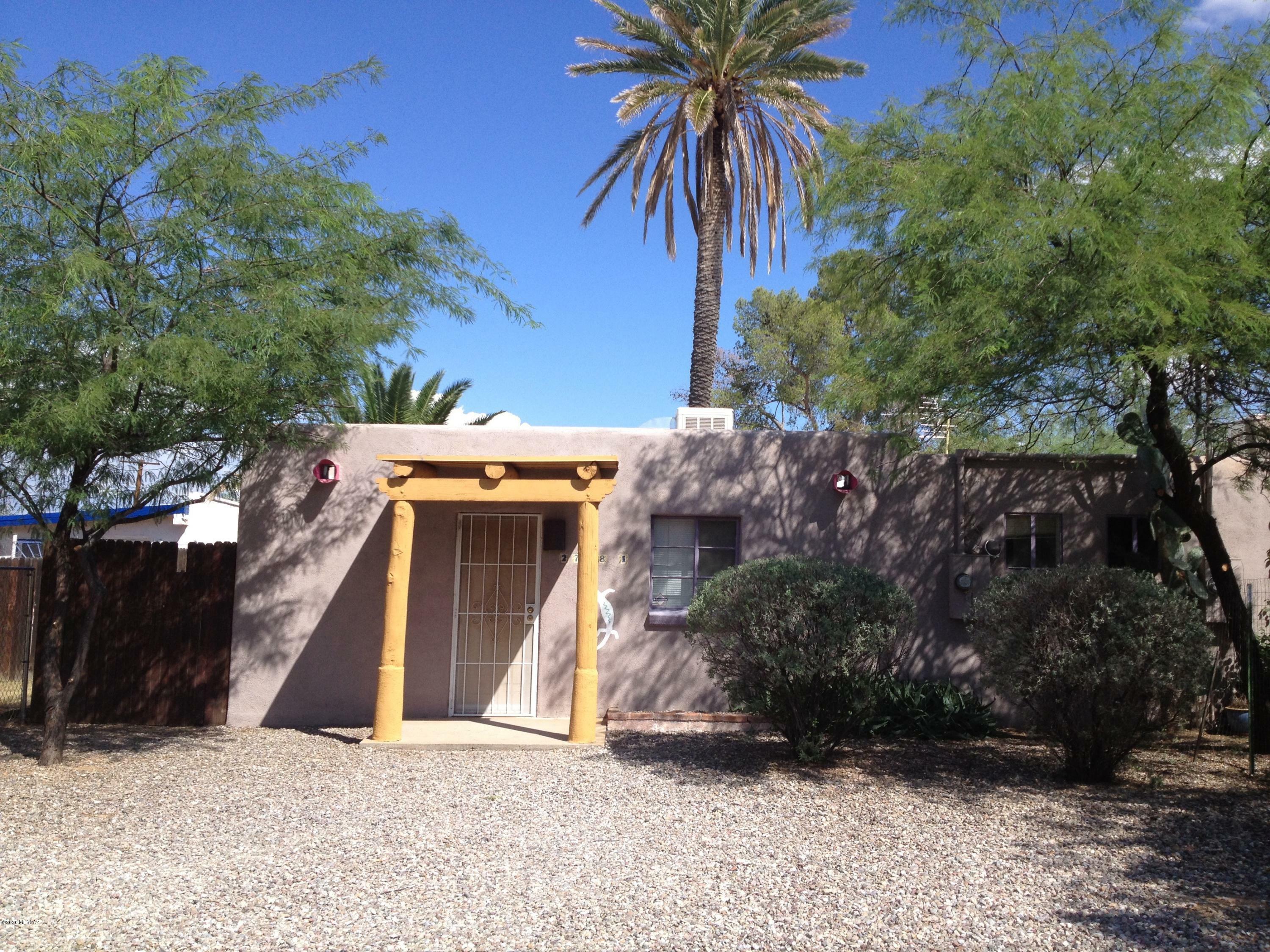 Property Photo:  2718 N Flanwill Boulevard  AZ 85716 