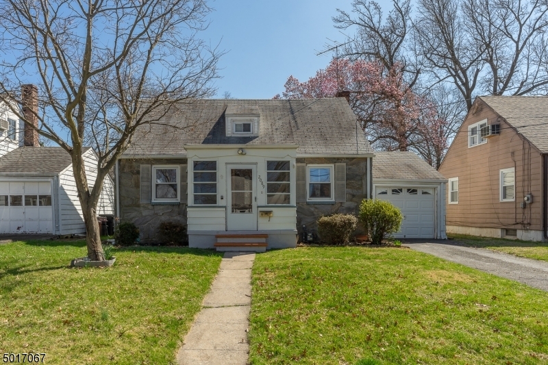 Property Photo:  2089 Prospect St  NJ 07065 