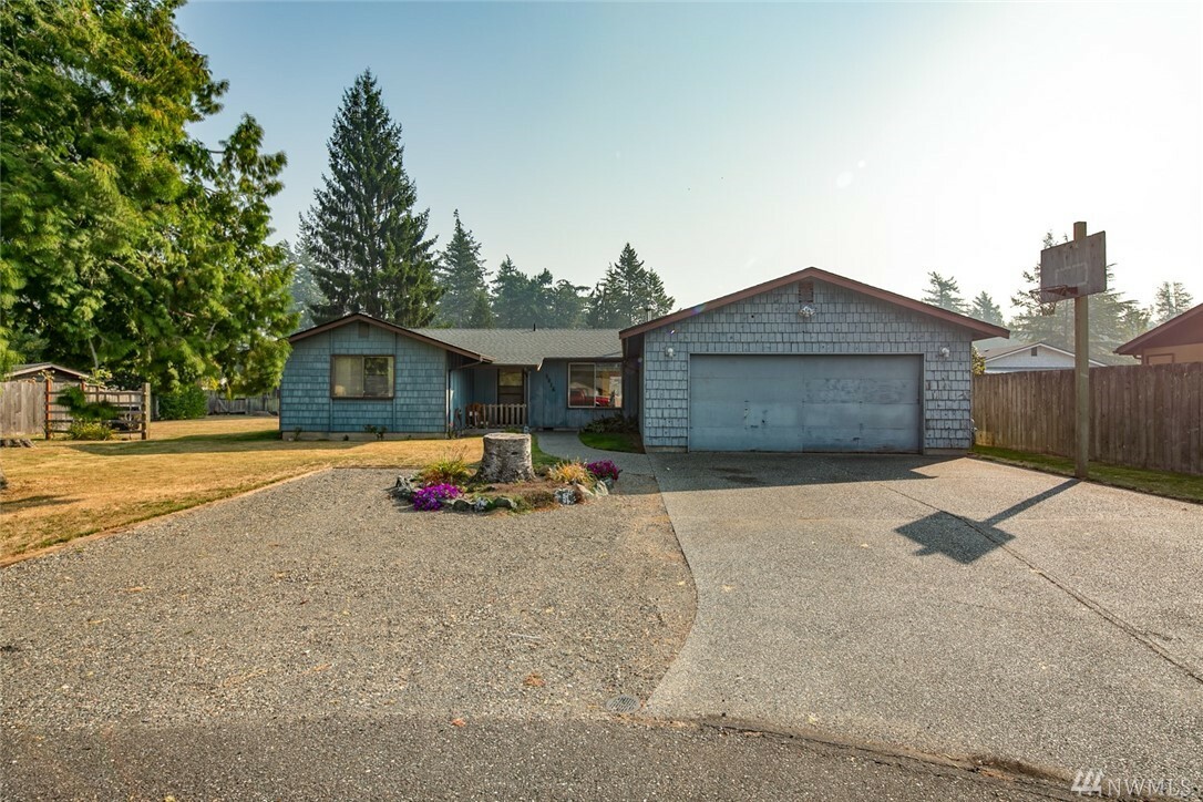 Property Photo:  5614 Hazel Ct  WA 98248 