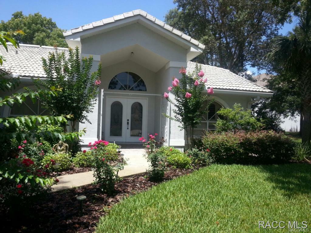 Property Photo: 4 Sweetgum Court N FL 34446