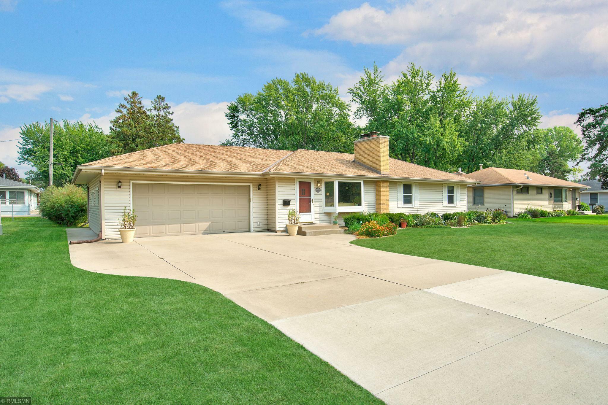 Property Photo:  8909 Bloomington Avenue  MN 55425 