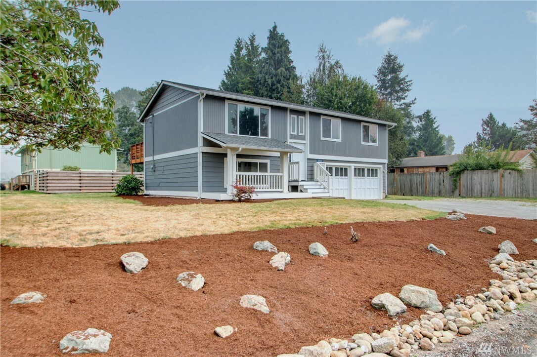 Property Photo:  15425 Bonney Lane  WA 98273 