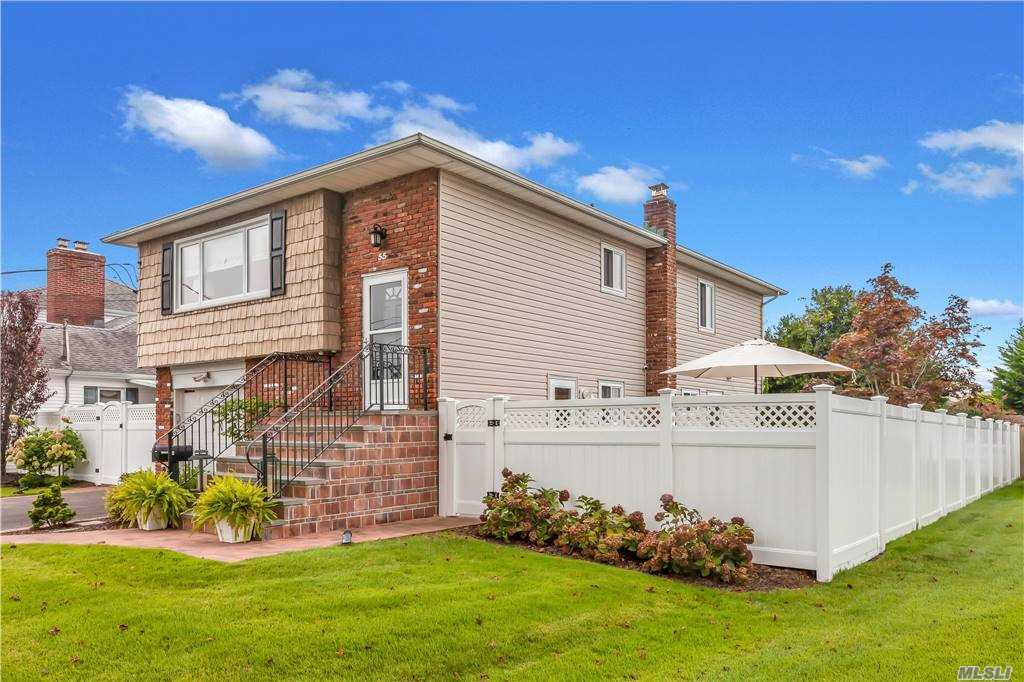 55 Cypress Avenue  Bethpage NY 11714 photo