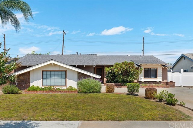 Property Photo:  2621 Silverspur Lane  CA 90631 