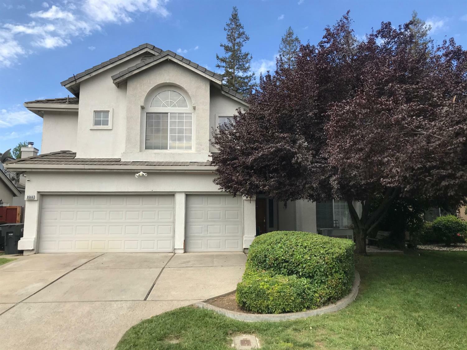 Property Photo:  8666 Bluefield Way  CA 95823 