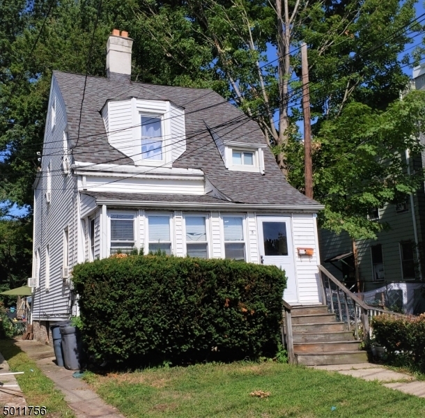 Property Photo:  5 Wheeler St  NJ 07052 