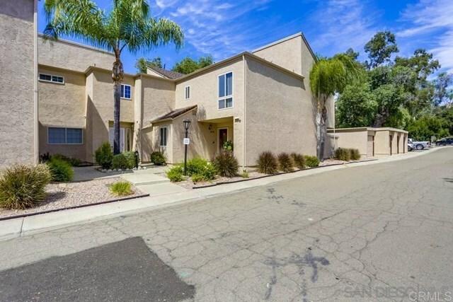 Property Photo:  23624 Country Villa Road  CA 92065 