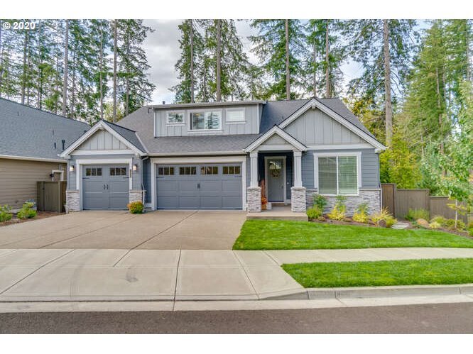 Property Photo: 1590 SE 41st Loop OR 97123