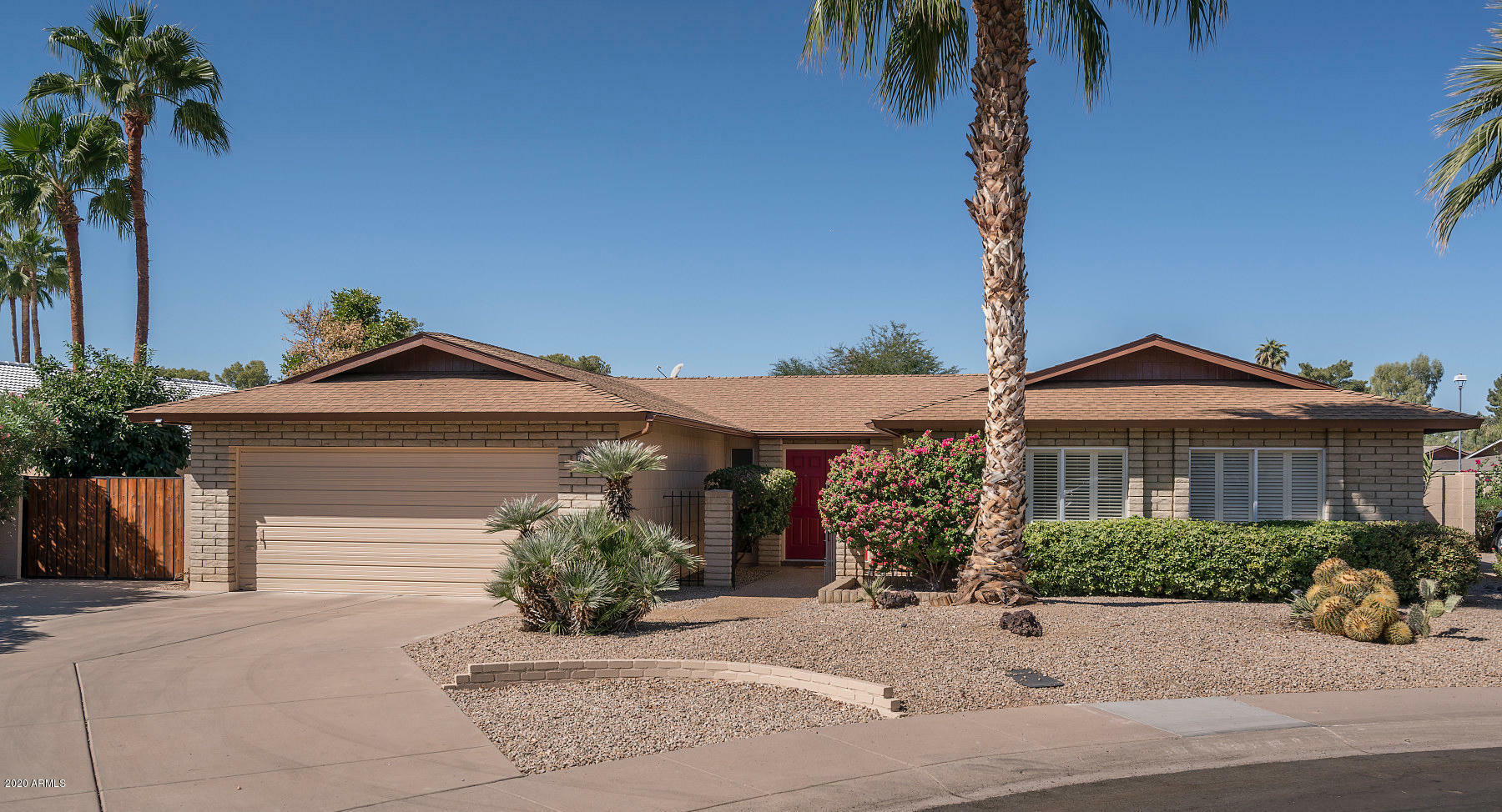 Property Photo: 7160 N Via De La Campana -- AZ 85258
