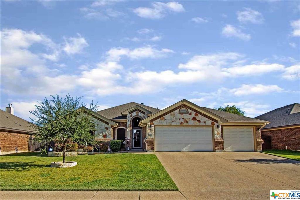 Property Photo:  1103 Doc Whitten Drive  TX 76548 