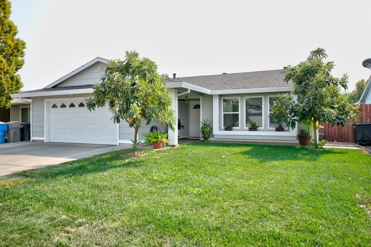 Property Photo:  620 Grace Avenue  CA 95838 