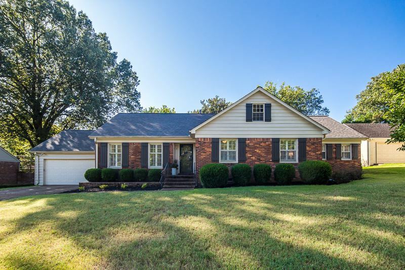 Property Photo:  5221 Mary Starnes Dr  TN 38117 