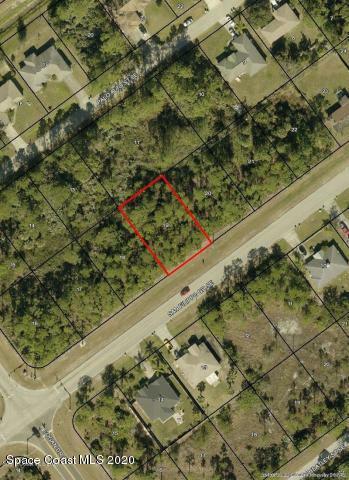 Property Photo:  2410 San Filippo Drive SE  FL 32909 