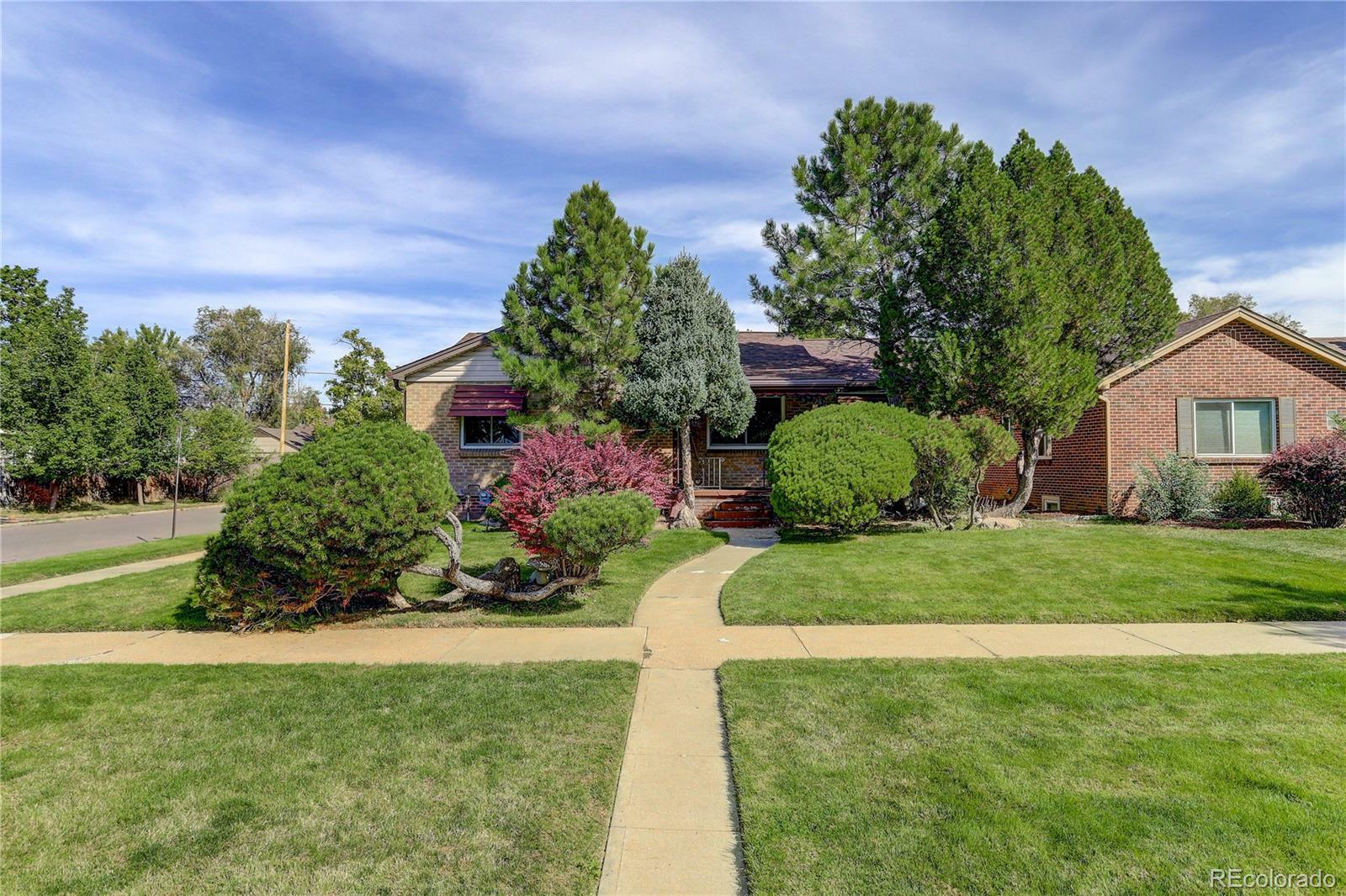 Property Photo: 2690 Forest Street CO 80207