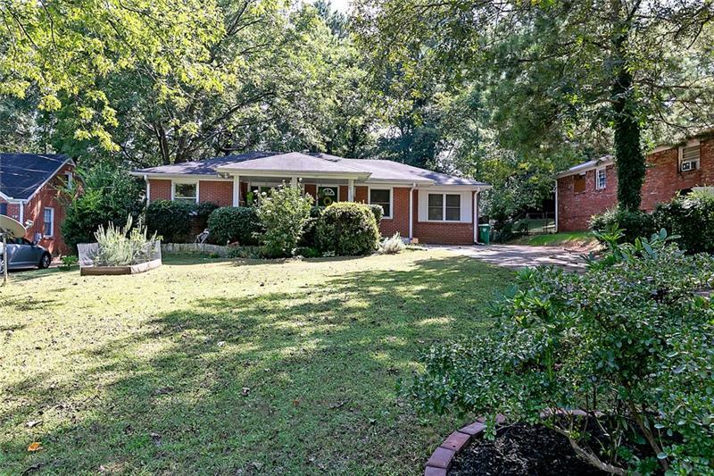 2015 E Camellia Drive  Decatur GA 30032 photo