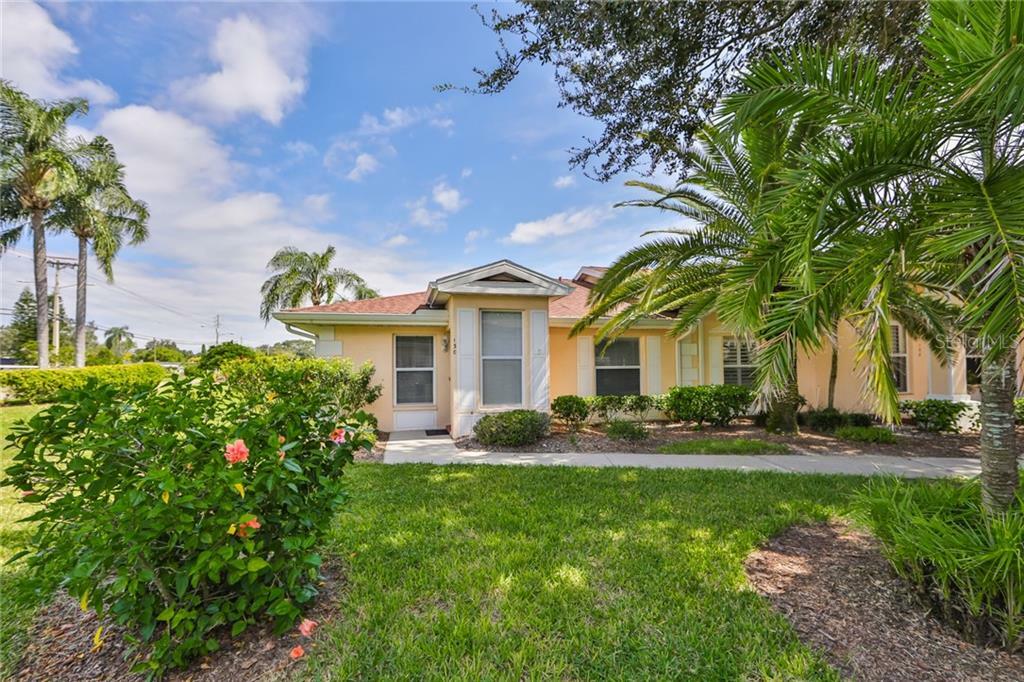 Property Photo:  130 Knollpoint Drive  FL 33573 