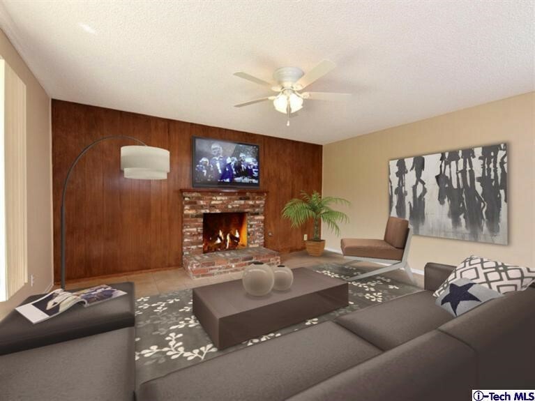 Property Photo: 25351 Park Avenue CA 92354