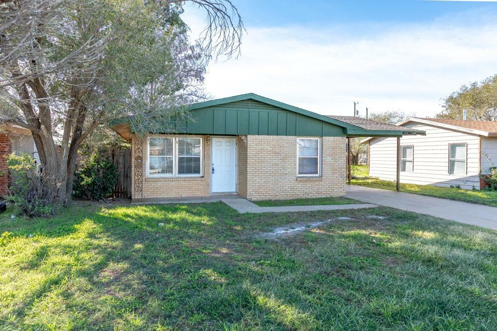 Property Photo:  2408 E 8th Street  TX 79403 