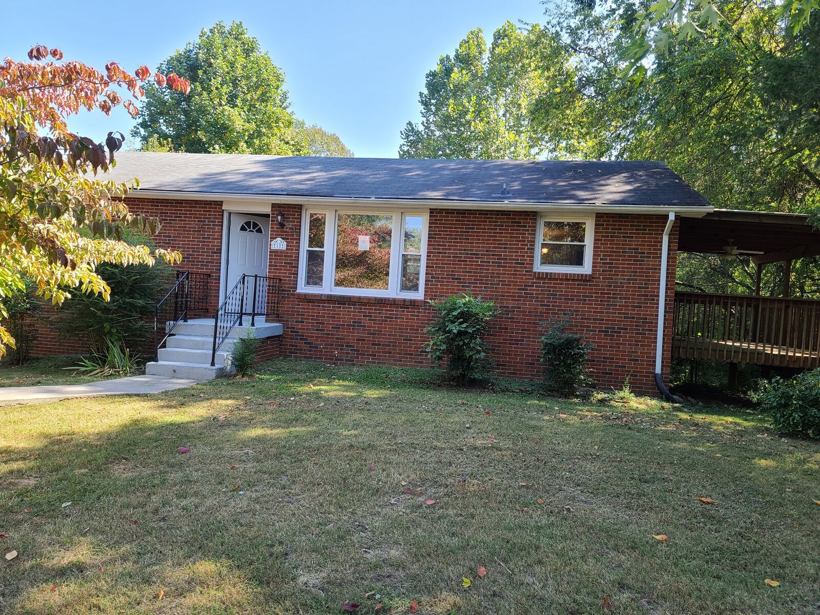 Property Photo:  18 Fountainbleau Rd  TN 37042 