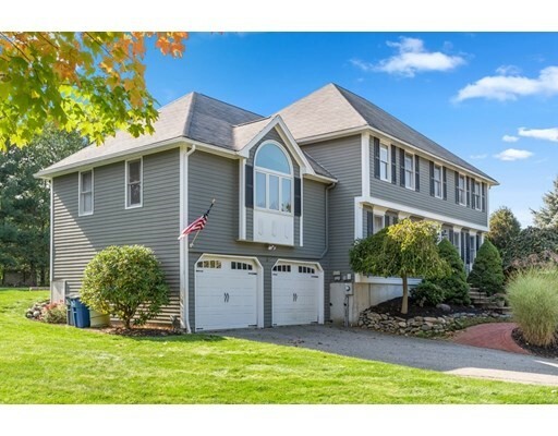 Property Photo: 7 Noel Rd MA 01810